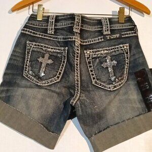 Cowgirl Tuff Women's Cross Bling Jeans Shorts Size 28